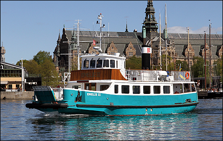 Emelie II av Hammarby Sj�stad p� Ladug�rdsladsviken, Stockholm 2019-05-14