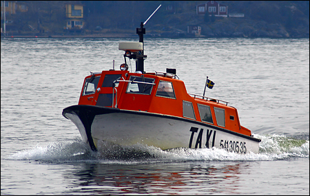 Sea Girl på S:a Vaxholmsfjärden, Vaxholm 2009-04-13