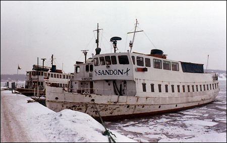 Sandön tillsammans med Simson och Sagan i Vaxholm 1977-02-16