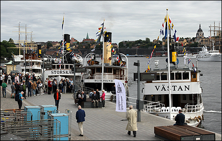 De medverkande b�tarna, Norrsk�r, Storsk�r, Blid�sund och V�stan vid Str�mkajen.