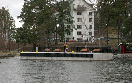 Ålstäkets nybyggda pendelbåtsbrygga.