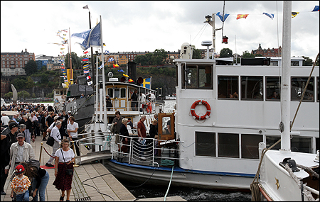 Motala Express, Spr�ngaren, Ejdern och Drottningholm