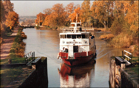 Kostervåg vid Sjötorps övre sluss 1995-10-09.