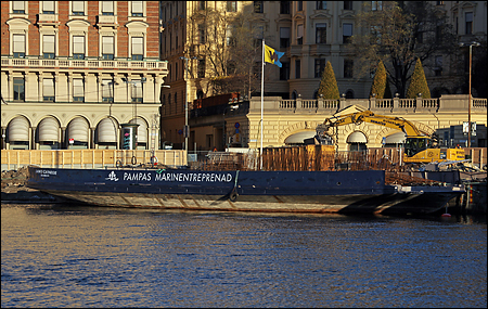 David Carnegie vid Str�mkajen, Stockholm 2010-11-07