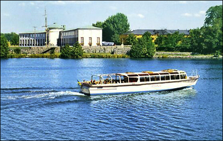 Delfin III i Djurgårdsbrunnsviken, Stockholm