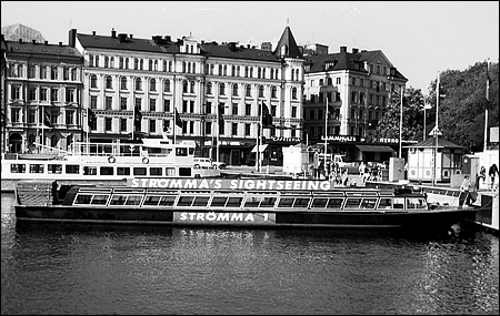 Strömma 1 vid Nybroplan, Stockholm 1990-05-09