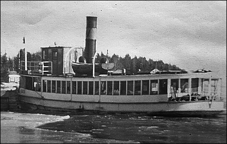 Oden vid Eknö brygga, Furusund 1952/53