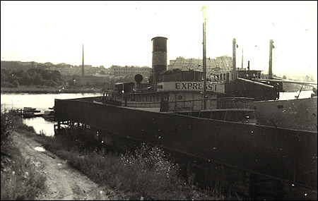 Express I upplagd vid Hammarbyverken, Stockholm 1960