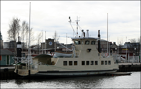 Grönalundsfärjan i Gävle 2011-04-10