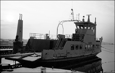 Kosterfärjan III i Skärhamn 1995-12-09