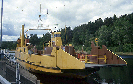 Frida II vid Hornö färjeläge, Kramfors 1994-07