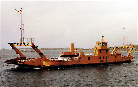 F�rja 61/296 p� H�n�leden, �cker� 1981-06-04