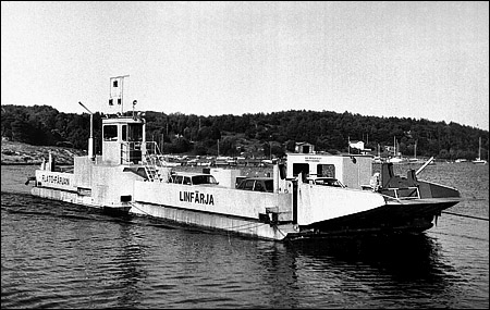 Flatö Färja mellan Ängö och Fruvik 1981-07-07