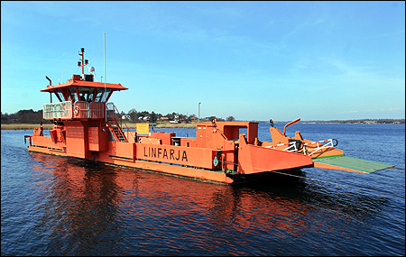 Färja 62/314 vid Yttrepark, Karlskrona 2009-04-11