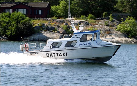 Gabriella utanför Drängsholmen, Möja 2004-07-20