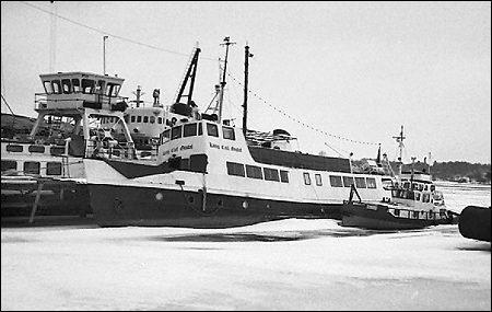Kung Carl Gustaf med slagsida vid Gåshaga, Lidingö 1987-02-12