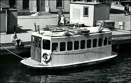 Hamnfärjan II i Marstrand 1974-05-19