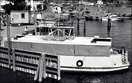 Hamnfärjan III i Marstrand 1974-05-19