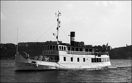 M�lar� p� Riddarfj�rden, Stockholm 1991-08-05