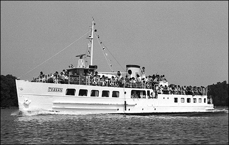 Tranan utanför Bernhardsro brygga, Lindalssundet 1980