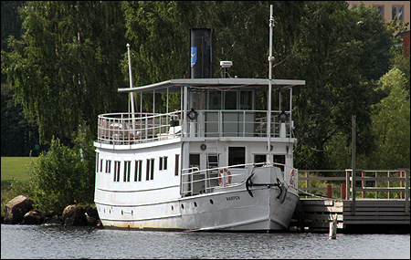 Skeppet Warpen i Bolln�s 2011-08-05