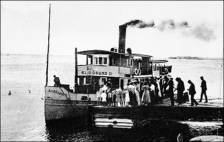 Blidösund II vid Norröra brygga ca. 1911