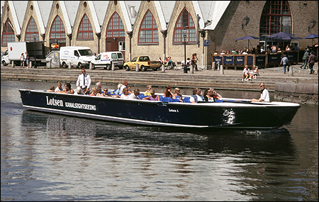Lotsen 1 i Rosenlundskanalen, Göteborg 2011-06-28