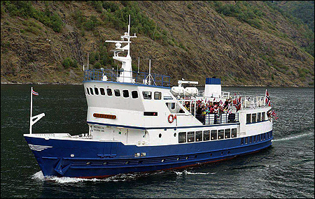 Lykkeper på Aurlandsfjorden, Aurland, Norge 2018-08-13