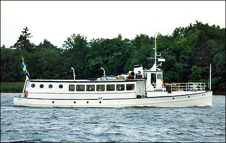 Jera utanför Fjäderholmarna, Stockholm 2001-08-04