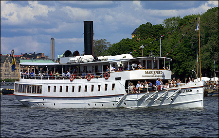 Mariefred på Strömmen 2002-06-01