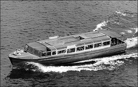 Forsman 7 under Västerbron, Stockholm 1973-06-16