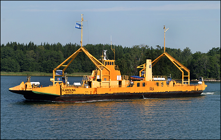 Karolina vid Östanå, Furusundsleden 2004-08-11