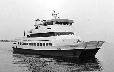 Ölandssund utanför Karlskronavarvet efter sjösättningen 1971-04-02