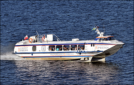 Gryf vid Fj�derholmarna, Stockholm 2013-09-21