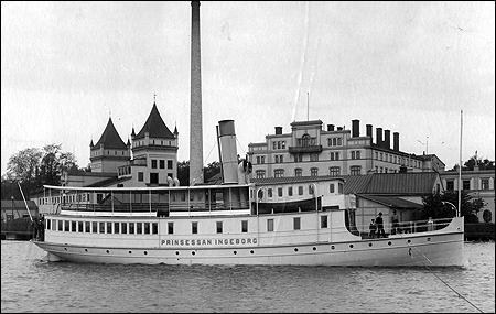 Prinsessan Ingeborg utanför Bergsunds Mek Verkstads AB, Stockholm 1899-06