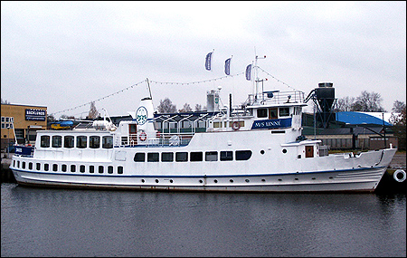 Linné vid Alderholmen, Gävle 2005-10