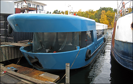 Qrooz 01 vid Kummeln�s varv, Nacka 2008-10-13