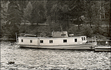 Gambrinus i Duväsviken, Saltsjö-Duväs, Nacka