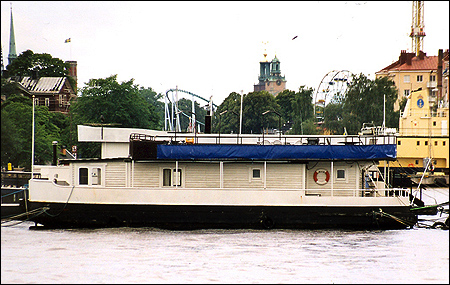Cementa vid Navishamnen, Djurg�rden, Stockholm 2003-07-13