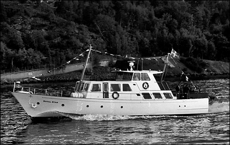 Royal Star utanför Nacka Strand, Nacka 1993-07-07