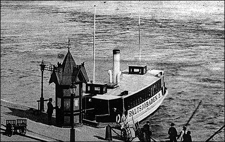Saltsjöbaden 2 vid Karl XII:s torg, Stockholm ca. 1914