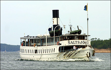 Saltsjön utanför Gruvbryggan, Utö 2004-07-18