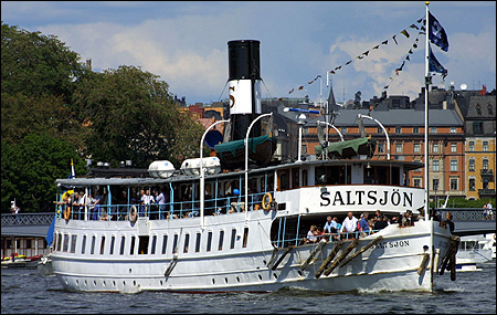 Saltsjön på Strömmen, Stockholm 2002-06-01