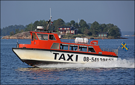 Sea Lady vid Stora Bets�, Lindalssundet 2011-08-26