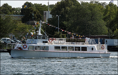 Aphrodite IV vid Allmänna Gränd, Stockholm 2009-09-05
