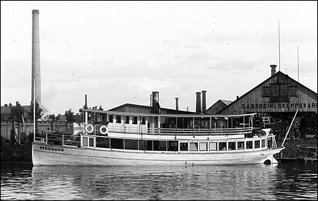 Stegsund vid O A Brodins Varv, Gävle 1899-07