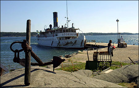 Storskär vid Husarö ångbåtsbrygga 2002-07-28