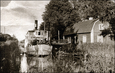 Strömma Kanal vid Strömma bro