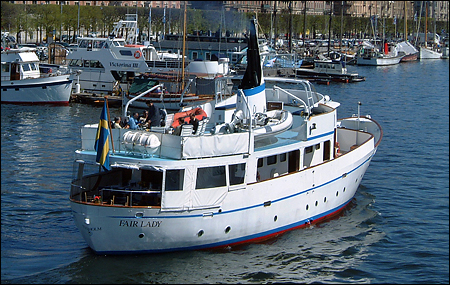 Fair Lady vid Strandv�gen, Stockholm 2003-05-18