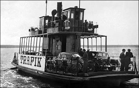 Trafik vid färjeläget, Luleå 1950